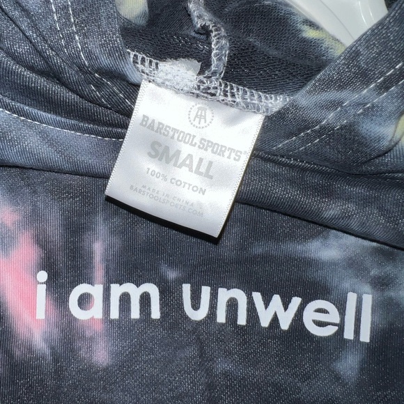 COPY - Tie Dye - BARSTOOL SPORTS / CALL HER DADDY / I AM UNWELL Cropped hoodie … - Picture 3 of 6